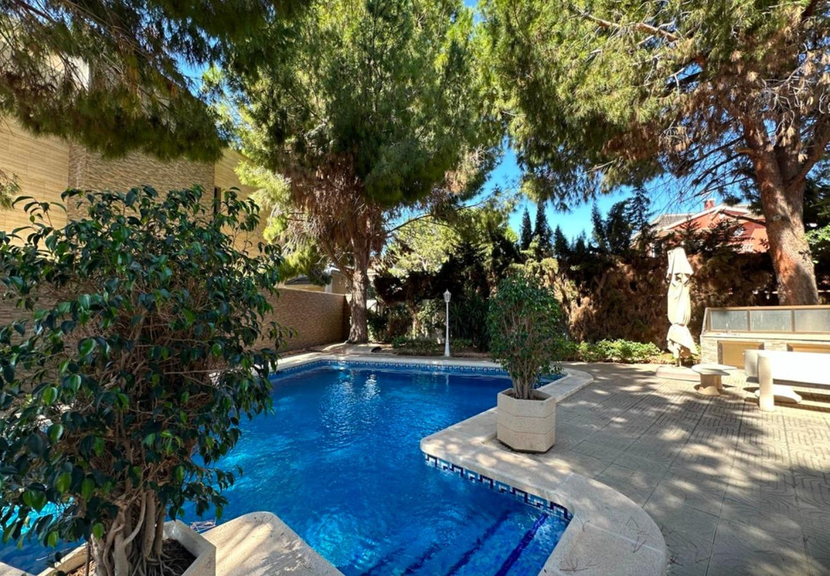 5-Bedroom Detached House in Ciudad Quesada, Rojales | Sun... - Image 21