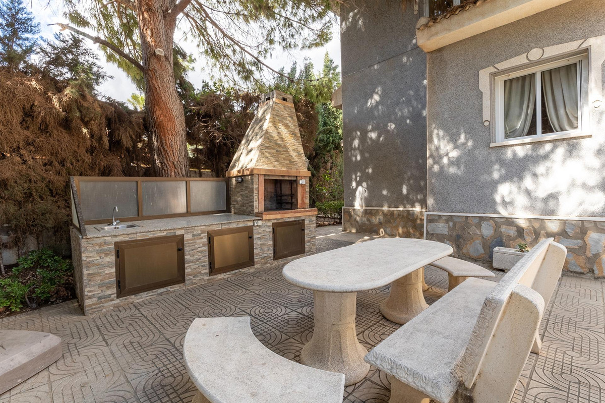 5-Bedroom Detached House in Ciudad Quesada, Rojales | Sun... - Image 25