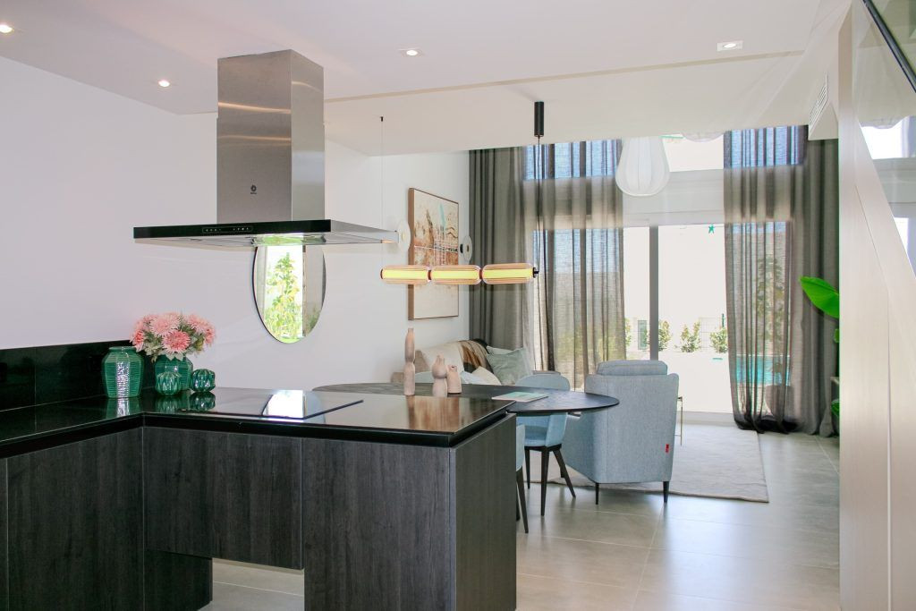 3-Bedroom Semi-Detached House in Algorfa - Image 7