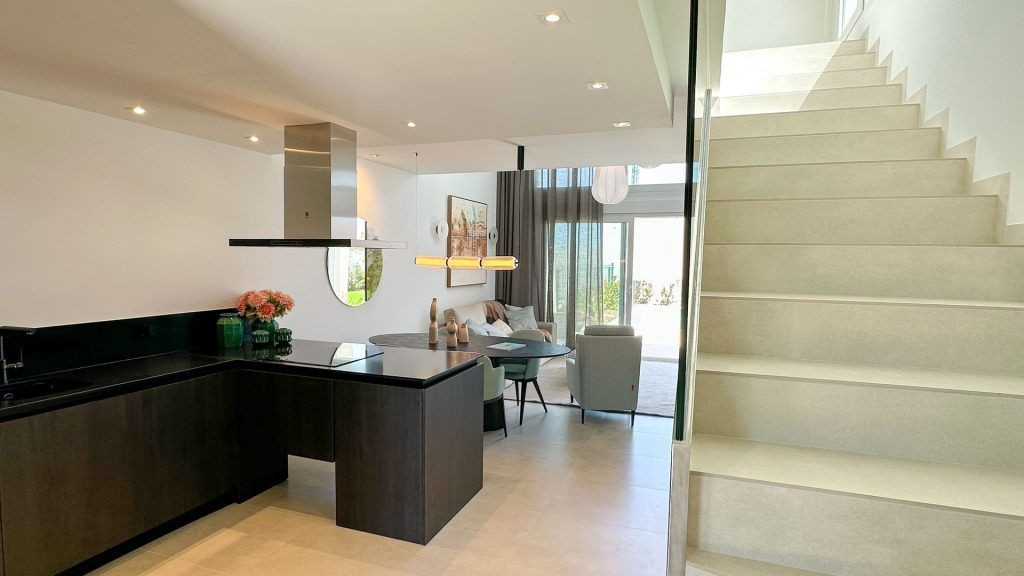 3-Bedroom Semi-Detached House in Algorfa - Image 13