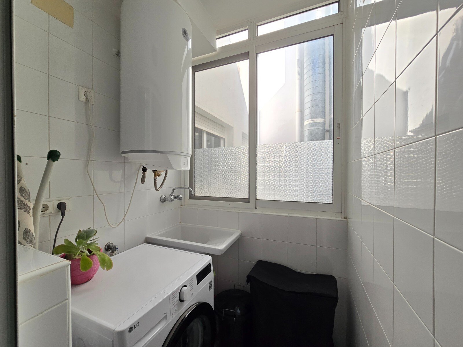 3-Bedroom Apartment in Pueblo 8, Los Montesinos - Image 17