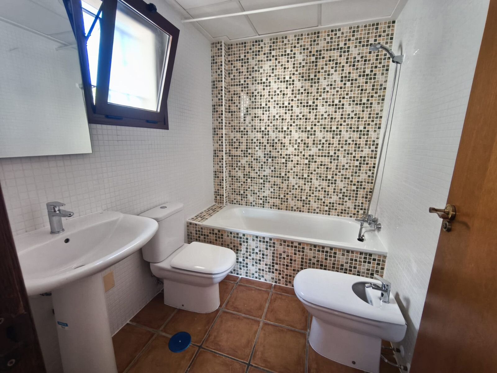 Huis met 3 Slaapkamers in Comunidad Valenciana, Algorfa - Image 12