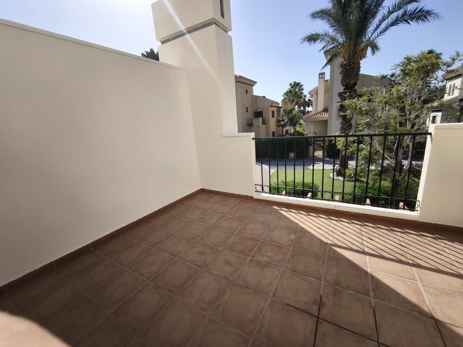 Huis met 3 Slaapkamers in Comunidad Valenciana, Algorfa - Image 17