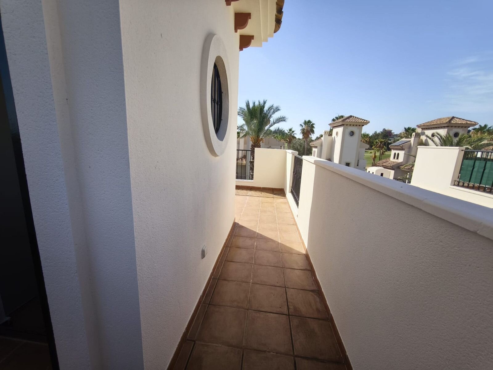 Huis met 3 Slaapkamers in Comunidad Valenciana, Algorfa - Image 19