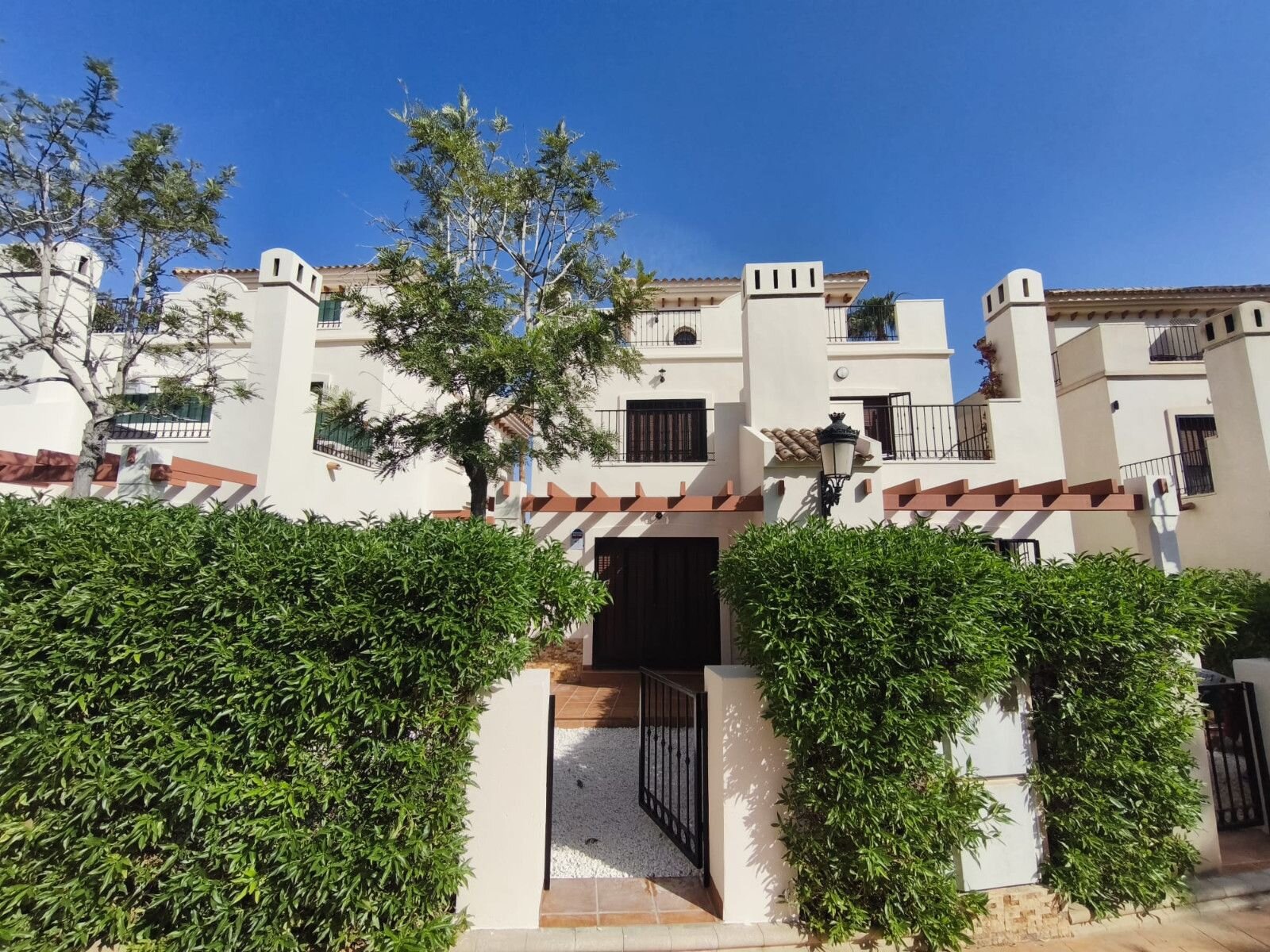 Huis met 3 Slaapkamers in Comunidad Valenciana, Algorfa - Image 26